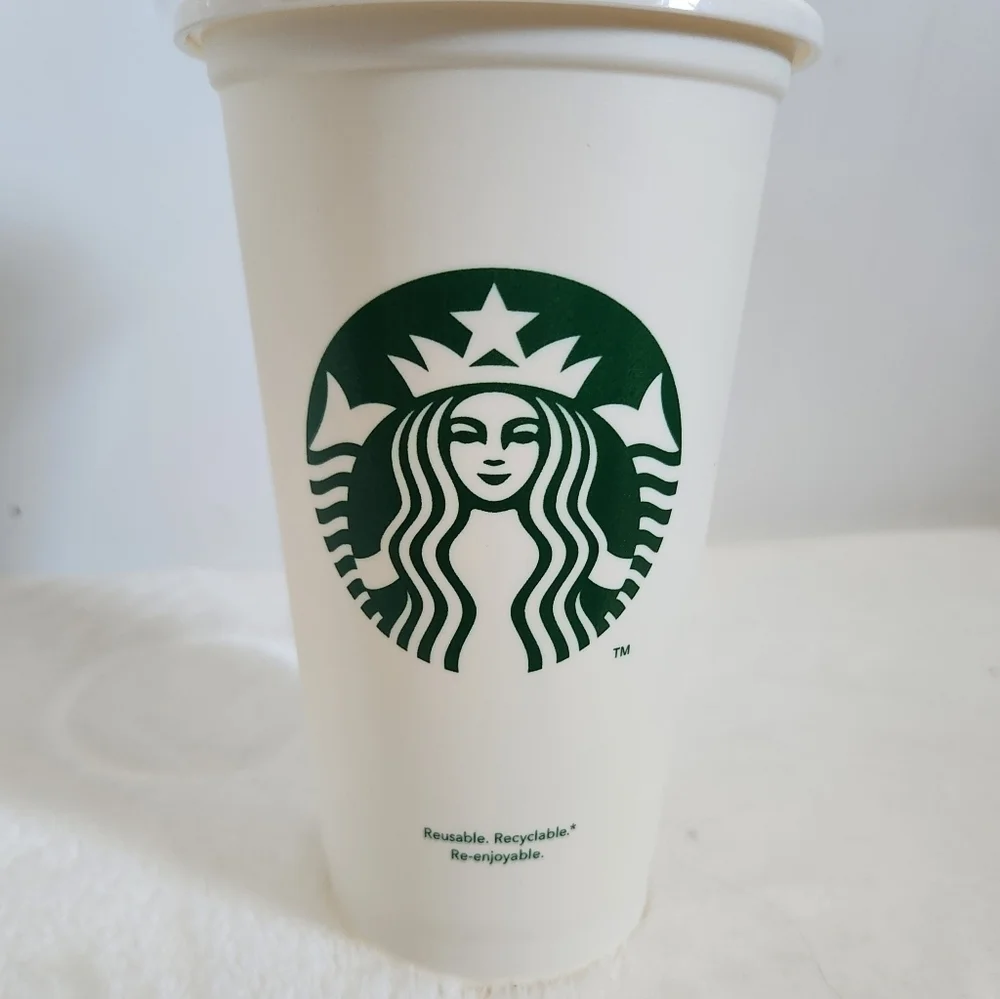 Starbucks 4 Pack Reusable Travel Cold Hot Creamy White Cups With Lids 16 Oz